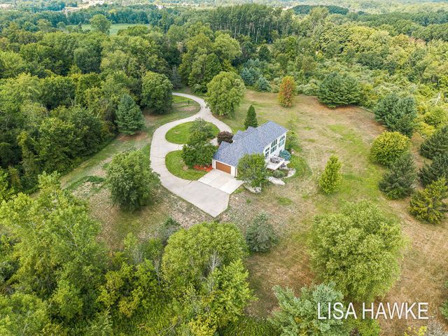 10365 Cleveland Street, Nunica, MI 49448