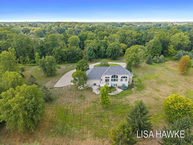 10365 Cleveland Street, Nunica, MI 49448