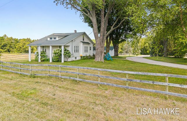 10365 Cleveland Street, Nunica, MI 49448