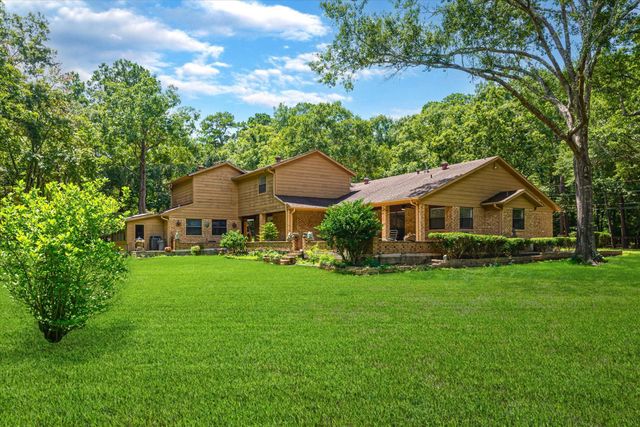 7715 Shadow Lane, Conroe, TX 77304