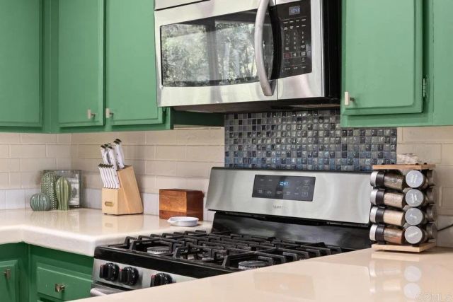 2419 La Costa Avenue A, Carlsbad, CA 92009