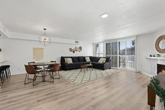 2419 La Costa Avenue A, Carlsbad, CA 92009