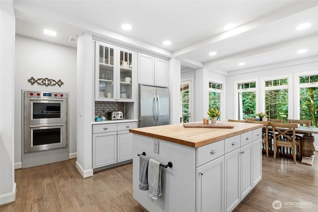 29213 SE 5th Street, Fall City, WA 98024
