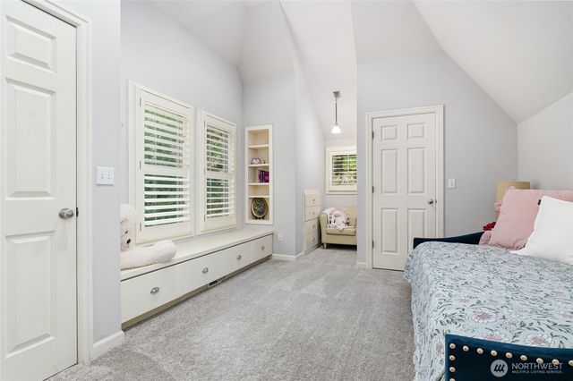 29213 SE 5th Street, Fall City, WA 98024