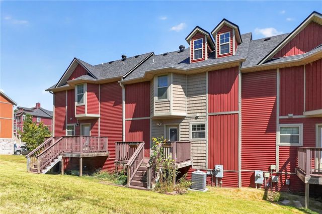 2767 W Cottonwillow Way, Fayetteville, AR 72704