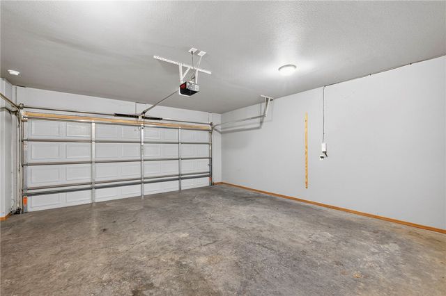 2767 W Cottonwillow Way, Fayetteville, AR 72704