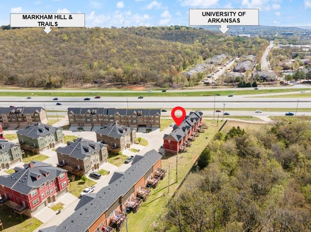 2767 W Cottonwillow Way, Fayetteville, AR 72704