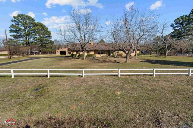 9673 Pleasant Hollow Rd., Tyler, TX 75709
