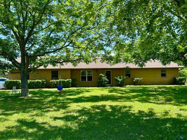 9673 Pleasant Hollow Rd., Tyler, TX 75709