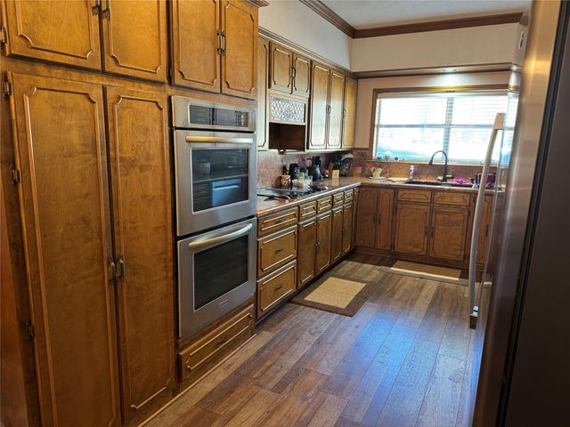 276 Broadmoor Drive, Brookeland, TX 75931