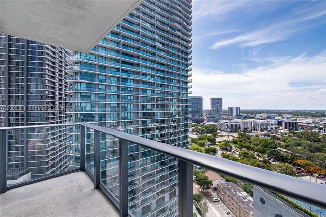650 NE 32nd St 2101, Miami, FL 33137