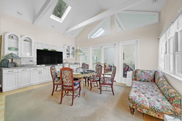 20 Old Route 25A, Northport, NY 11768