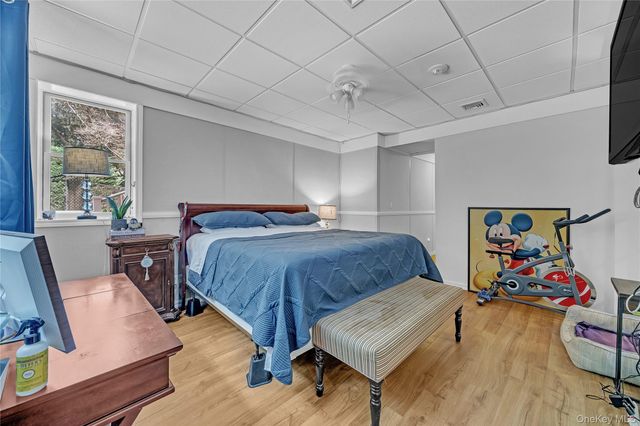20 Old Route 25A, Northport, NY 11768