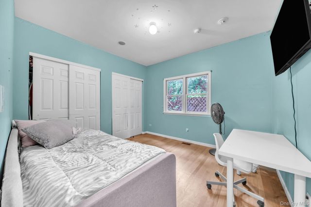 20 Old Route 25A, Northport, NY 11768