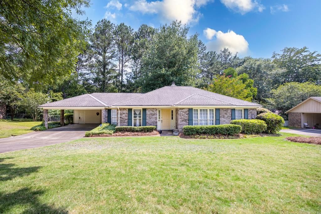 4500 Hedingham Lane, Columbus, GA 31907