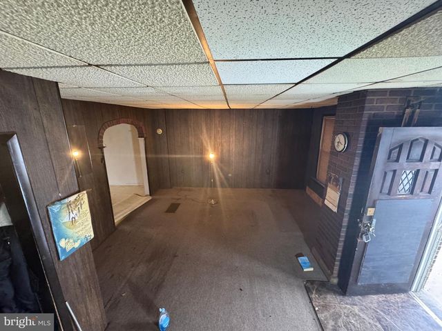 231 HAMILTON AVE, Darby, PA 19023