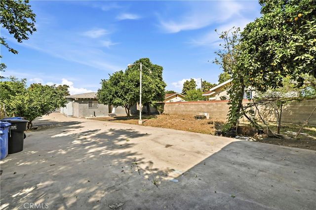 12040 Clora, El Monte, CA 91732