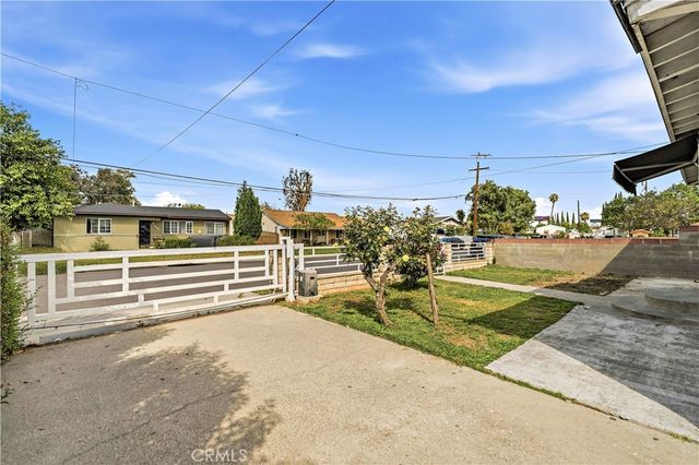 12040 Clora, El Monte, CA 91732