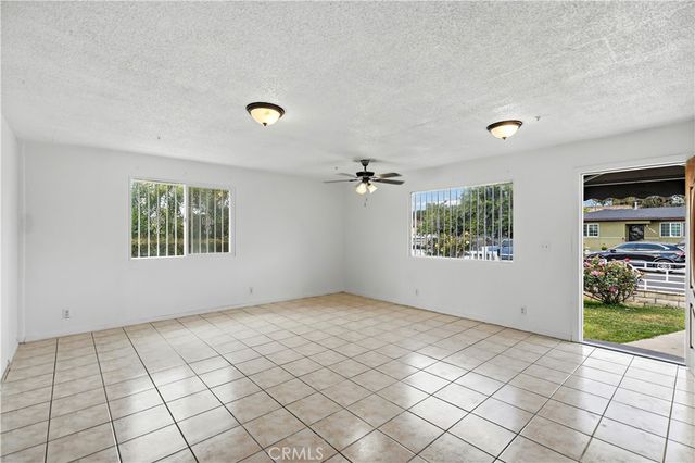 12040 Clora, El Monte, CA 91732