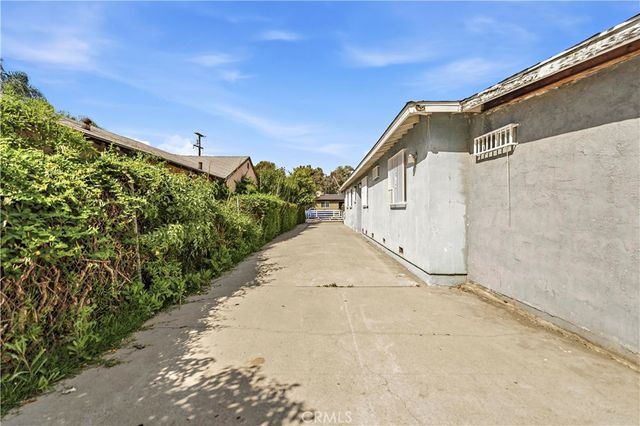12040 Clora, El Monte, CA 91732