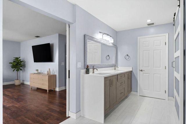 7447 NW 25th Street, Margate, FL 33063