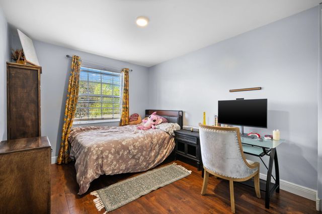 7447 NW 25th Street, Margate, FL 33063