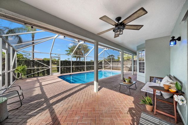 7447 NW 25th Street, Margate, FL 33063