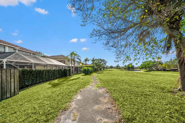 7447 NW 25th Street, Margate, FL 33063