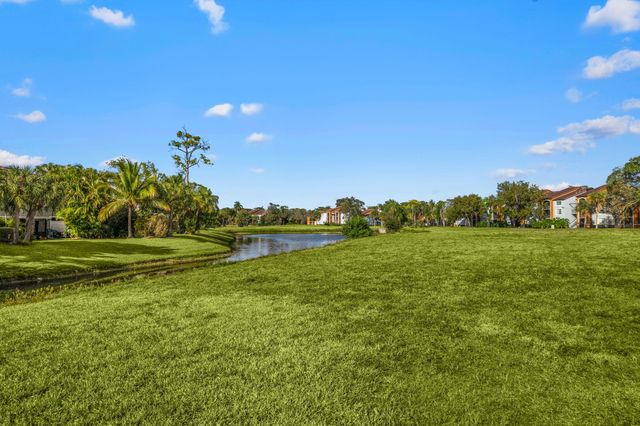 7447 NW 25th Street, Margate, FL 33063