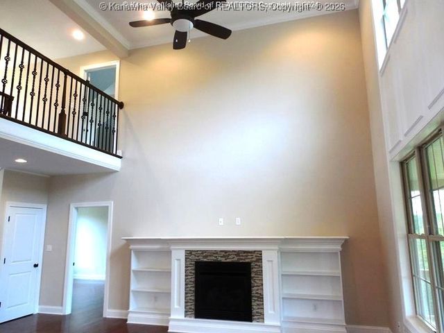 110 Patriot Way, Charleston, WV 25314