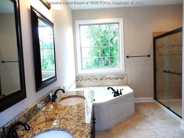 110 Patriot Way, Charleston, WV 25314