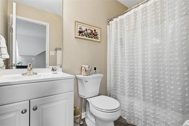 135 Linden Ct, Seven Fields Boro, PA 16046