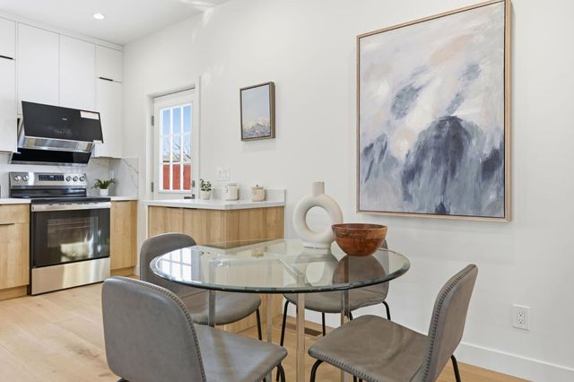 2514 Parkland Court, Santa Clara, CA 95051