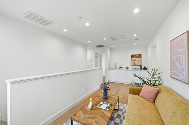 2514 Parkland Court, Santa Clara, CA 95051