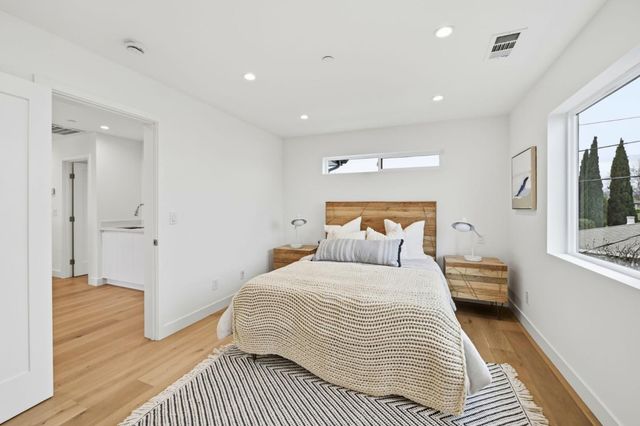 2514 Parkland Court, Santa Clara, CA 95051