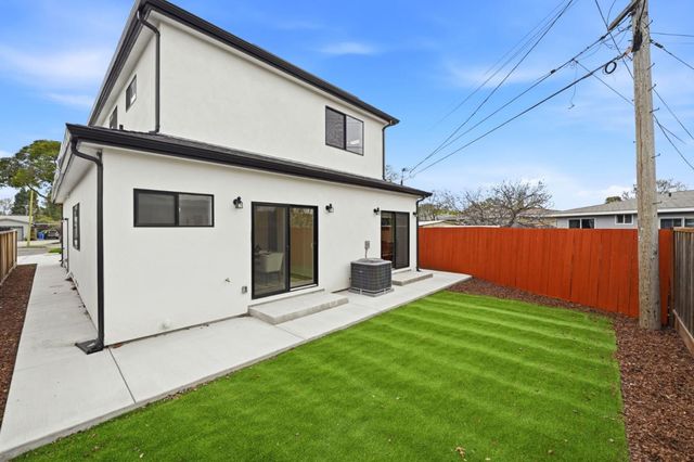 2514 Parkland Court, Santa Clara, CA 95051