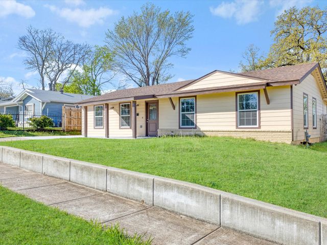 7245 Van Natta Lane, Fort Worth, TX 76112