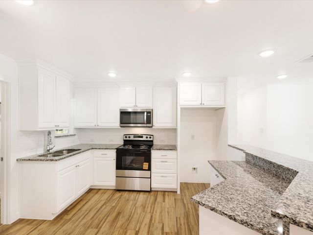 7245 Van Natta Lane, Fort Worth, TX 76112