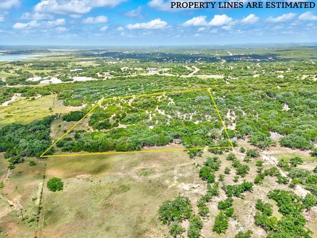 2480 Scenic View DR, Fischer, TX 78623