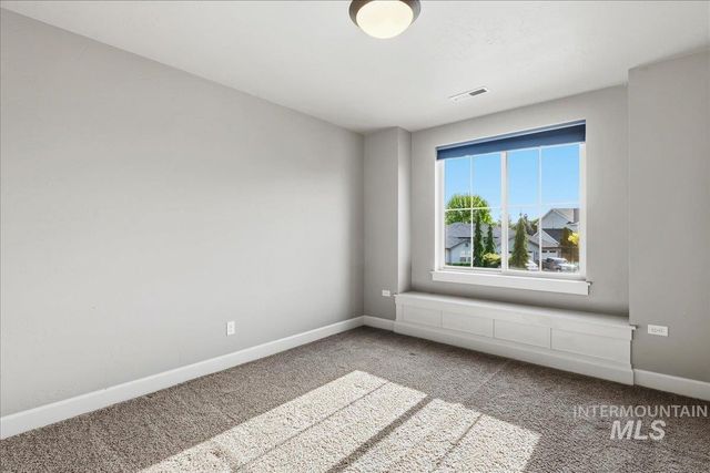 432 W Broderick, Meridian, ID 83646
