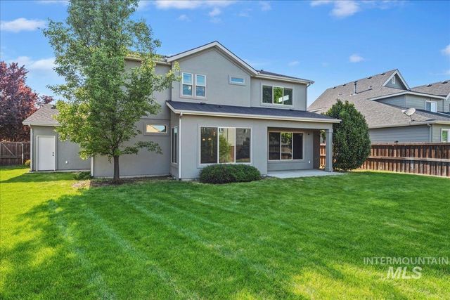 432 W Broderick, Meridian, ID 83646