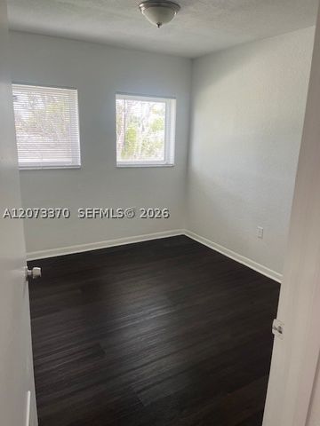 2735 NW 131 ST 2735, Opa Locka, FL 33054