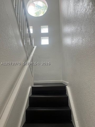 2735 NW 131 ST 2735, Opa Locka, FL 33054