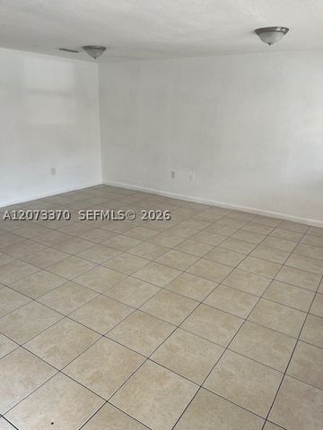 2735 NW 131 ST 2735, Opa Locka, FL 33054