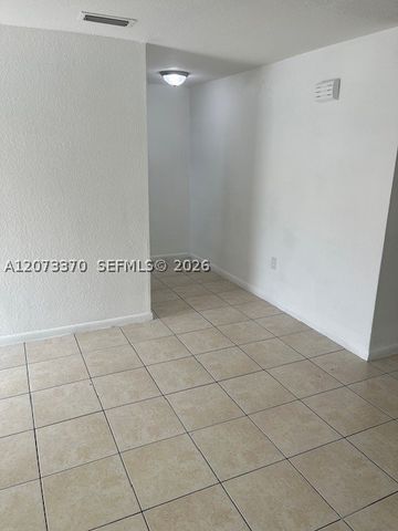 2735 NW 131 ST 2735, Opa Locka, FL 33054
