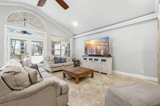 888 Shanklin RD, Belton, TX 76513