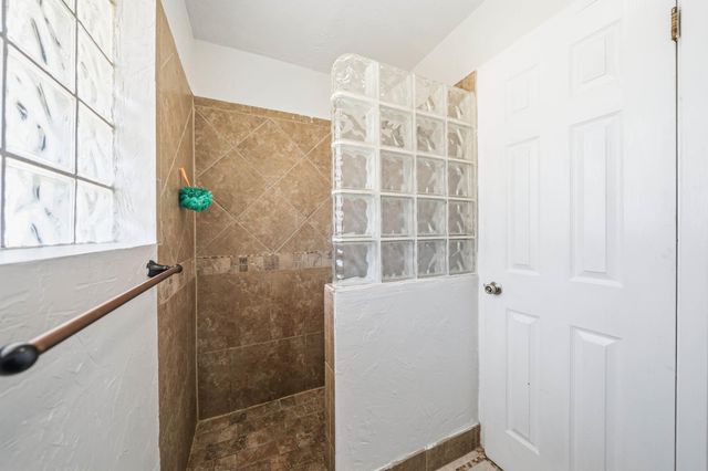 888 Shanklin RD, Belton, TX 76513