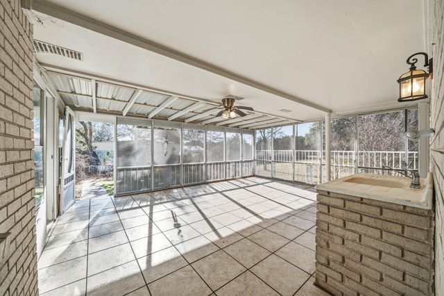 888 Shanklin RD, Belton, TX 76513