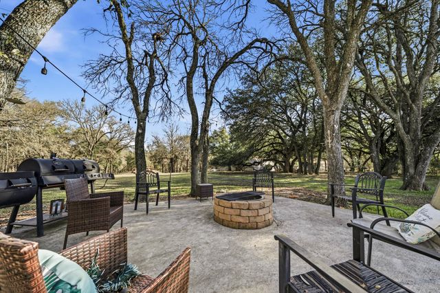 888 Shanklin RD, Belton, TX 76513