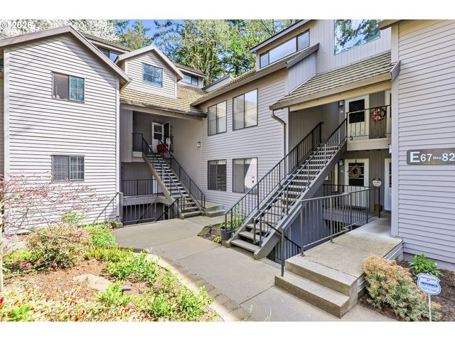 4000 CARMAN Dr 71, Lake Oswego, OR 97035